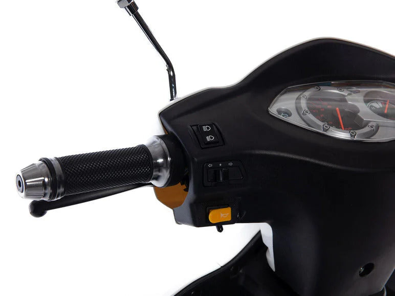 GreenStreet Electric Mobility Scooter 20 km/h Or 25 km/h, 50 km Range, Topcase - E-Mover
